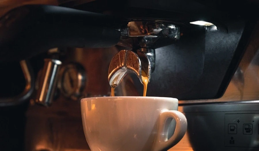 Почему кофемашина не наливает кофе