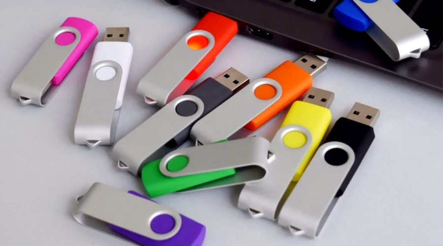 Восстановление данных с нечитаемой флешки